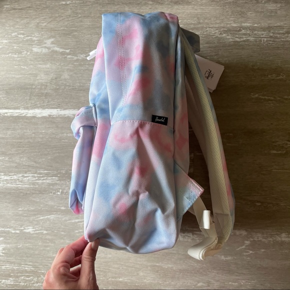 Herschel Supply Co. Zumiez Classic Mid Backpack - Picture 3 of 11